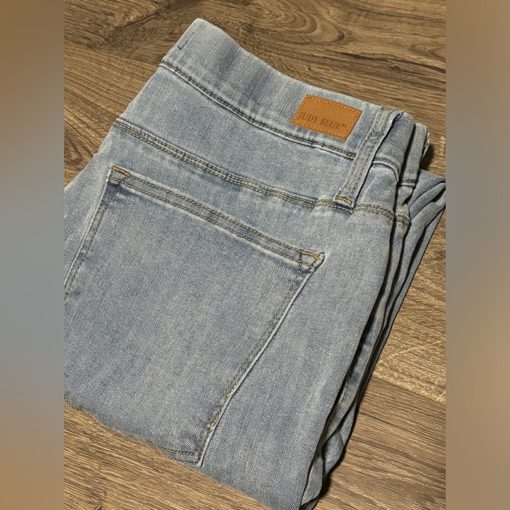 Judy Blue - Skinny Jeans - 14W - Picture 7 of 8